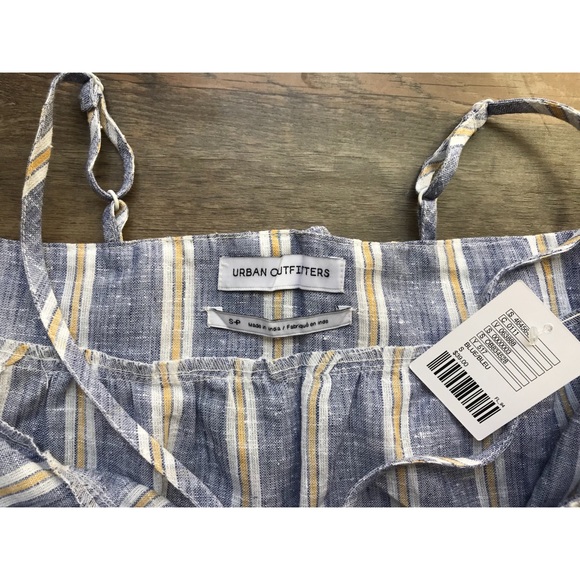 Urban Outfitters Striped Ruffle Crop Top - Picture 7 of 8